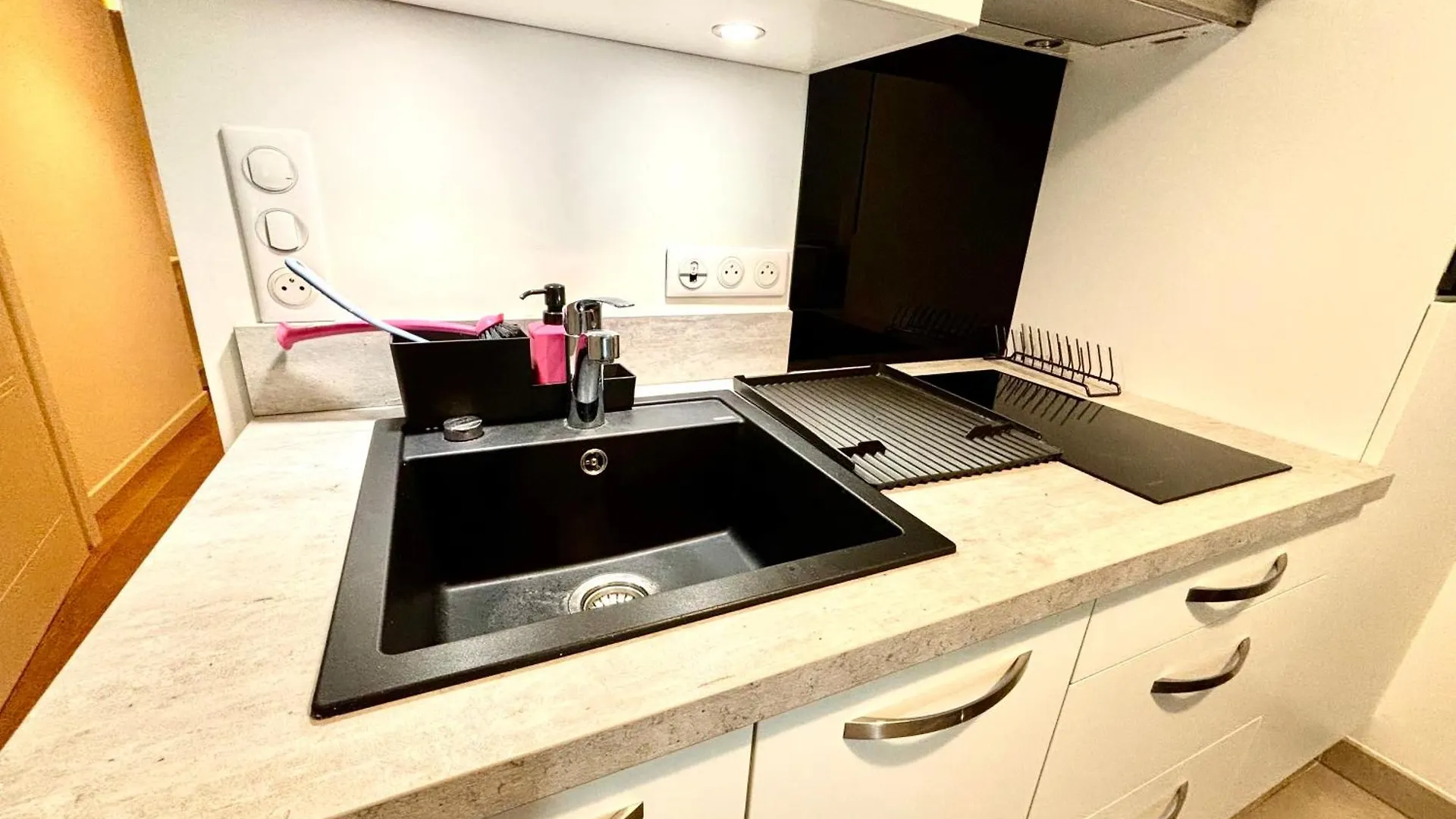 Montparnasse Saint Jacques Paris Apartment